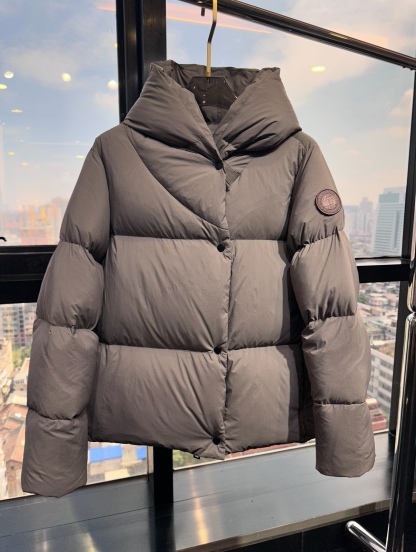 カナダグース「Canada Goose」Rhoda レディース ダウンジャケット