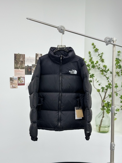 ザ・ノースフェイス「The North Face」Nuptse 1996 ダウンジャケット