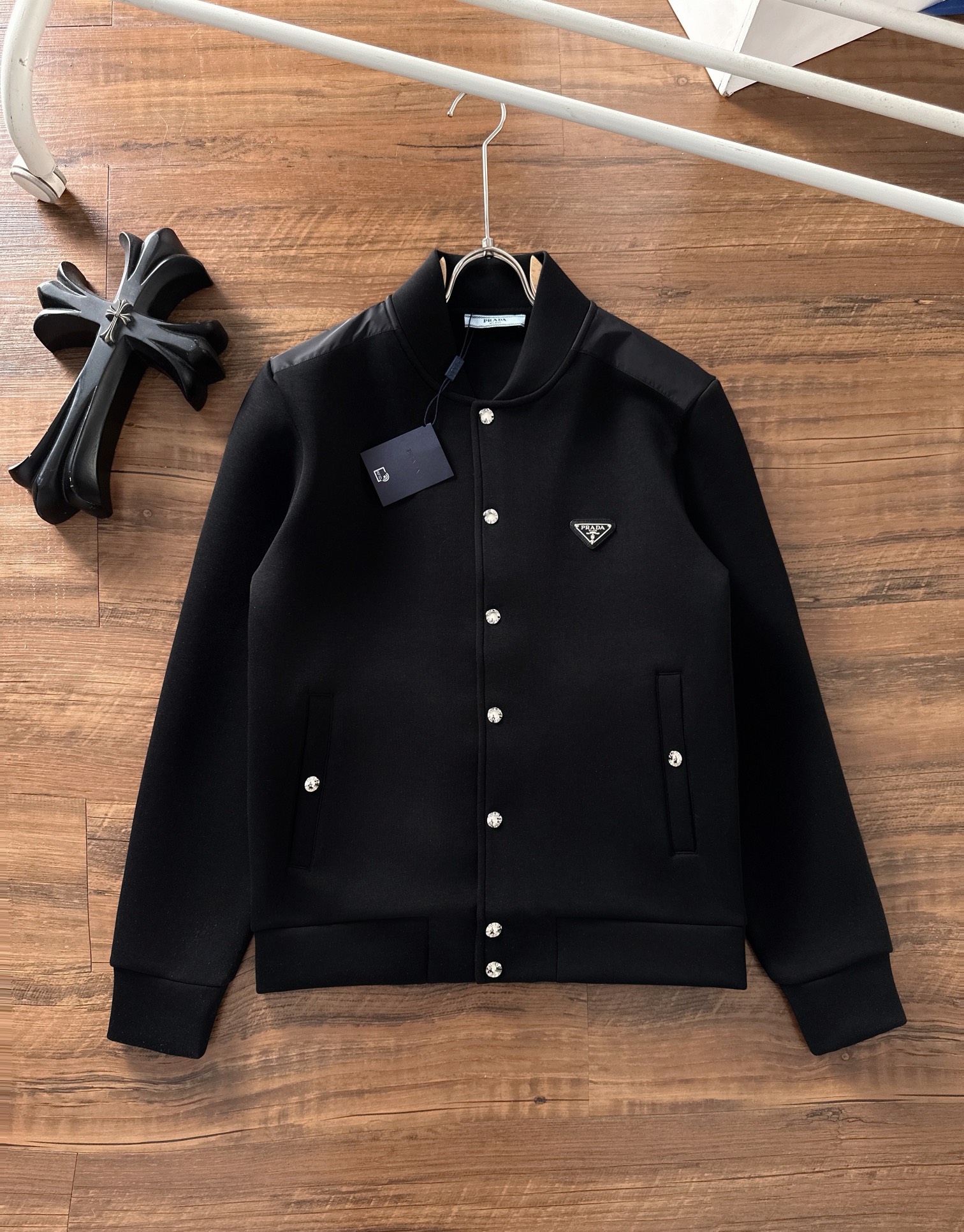 プラダ「Prada」2024秋冬 メンズ スタンドカラージャケット