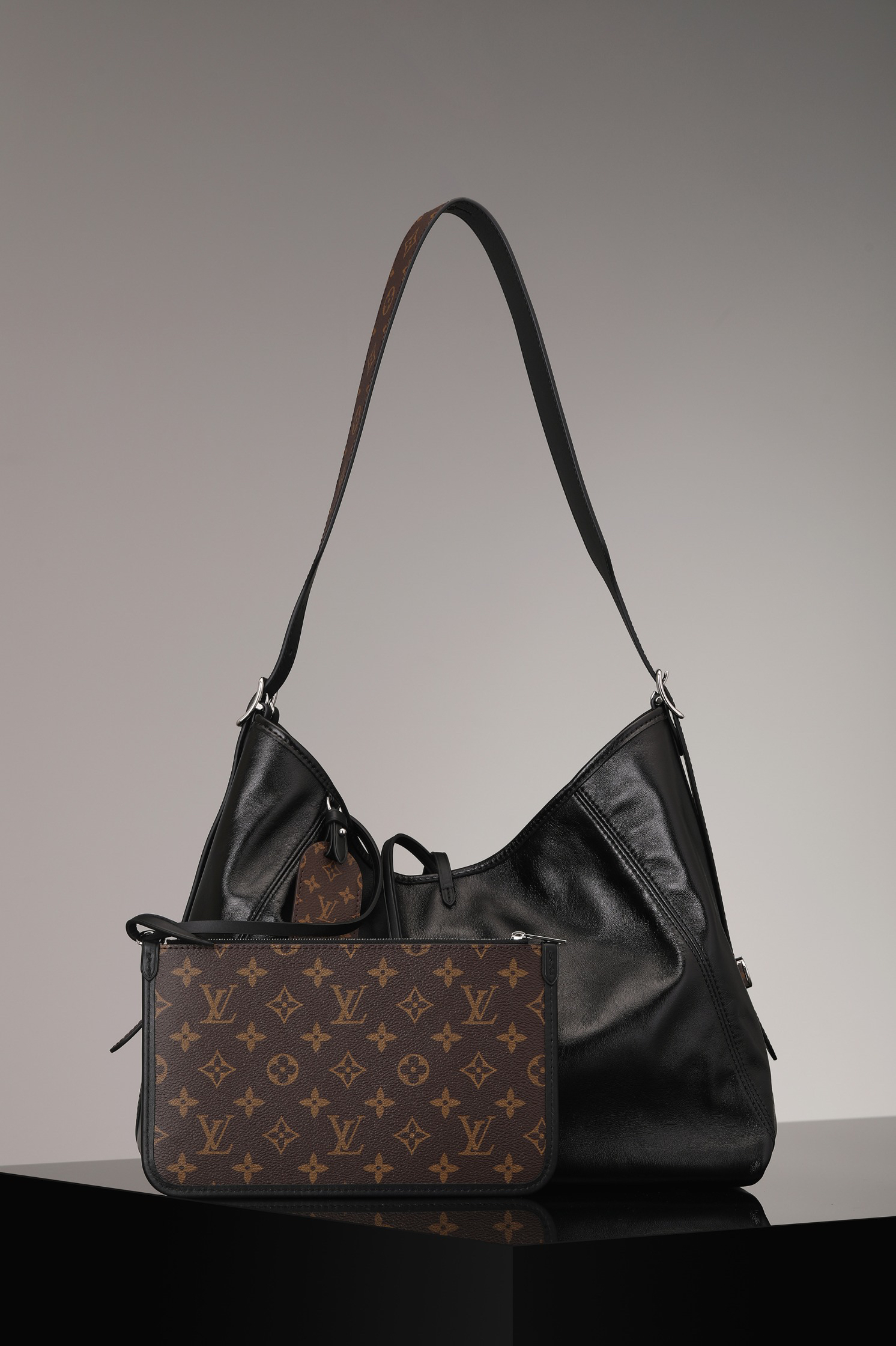 ルイ・ヴィトン「Louis Vuitton」キャリーオールダーク MM