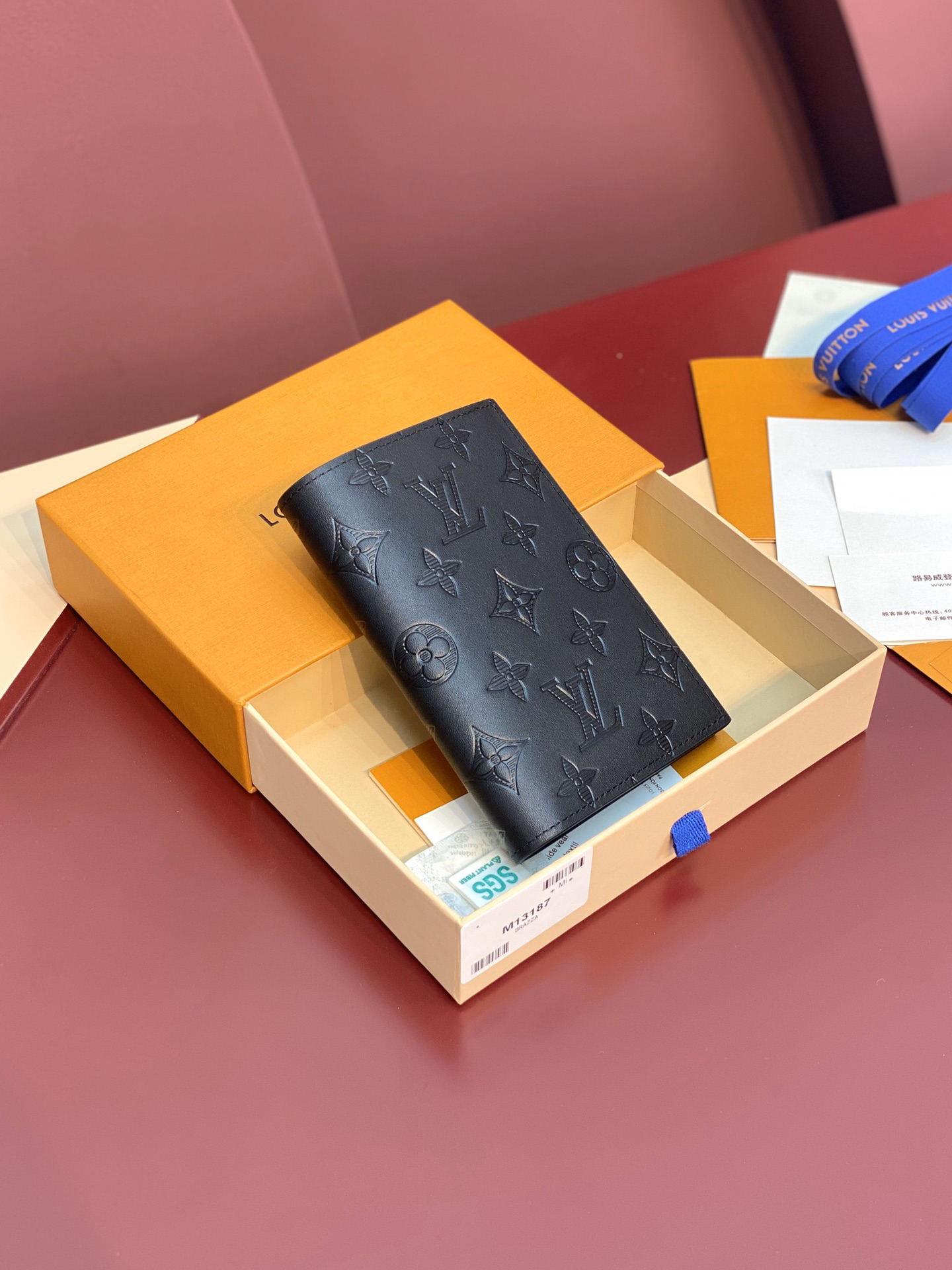 ルイ・ヴィトン「Louis Vuitton」パスポートカバー クーヴェルテュール･パスポール NM