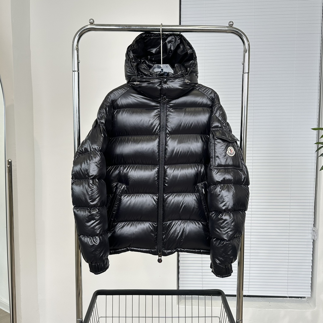 モンクレール「Moncler」マヤ ダウンジャケット メンズ＆レディース