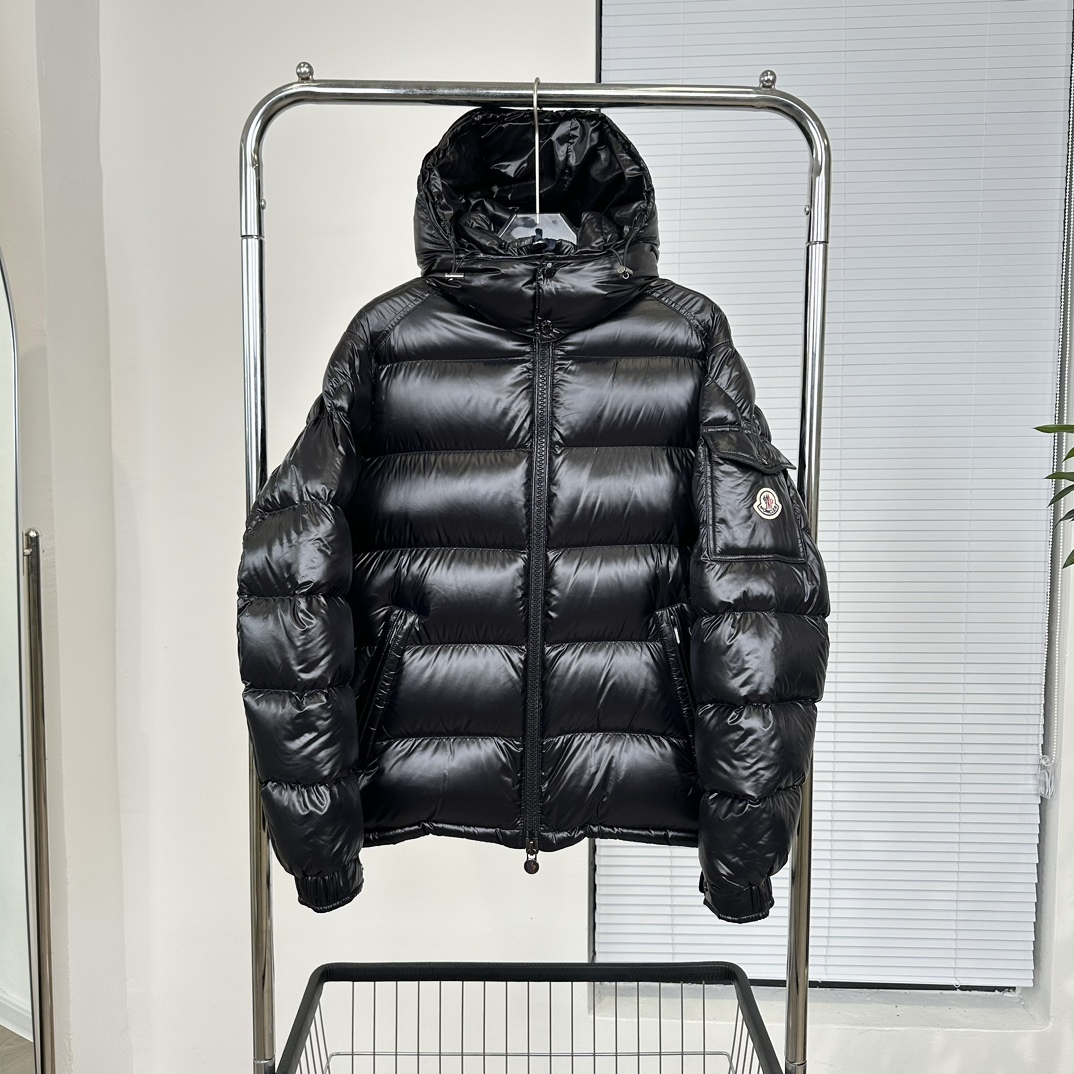 モンクレール「Moncler」マヤ ダウンジャケット メンズ＆レディース