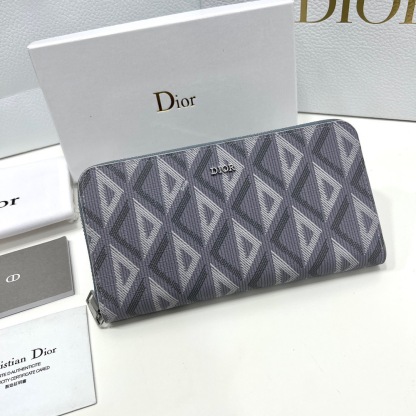 ディオール「Dior」CDダイヤモンド ロングジップウォレット
