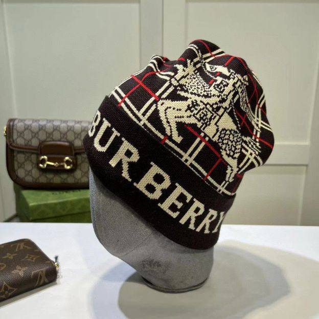 バーバリー「Burberry」クラシックチェックニット帽
