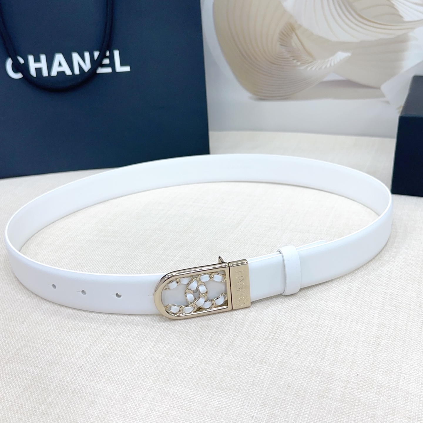 シャネル「Chanel」ダブルフェイス レザー ベルト100CM