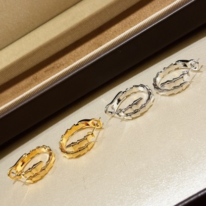 カルティエ「Cartier」BVLGARI Serpenti Viper ピアス（イヤリング）