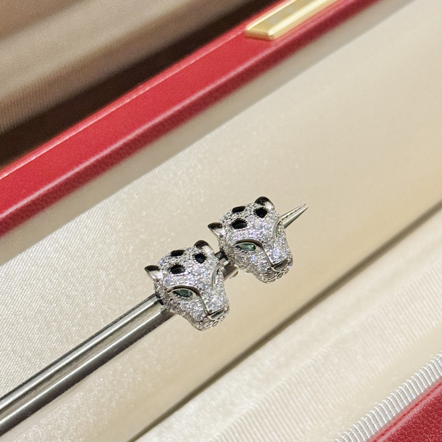 カルティエ「Cartier」 Panthère de Cartier ピアス（イヤリング）