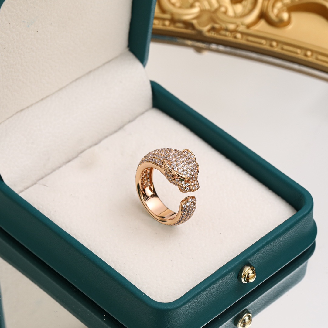 カルティエ「Cartier」Panthère de Cartier フルダイヤモンドリング