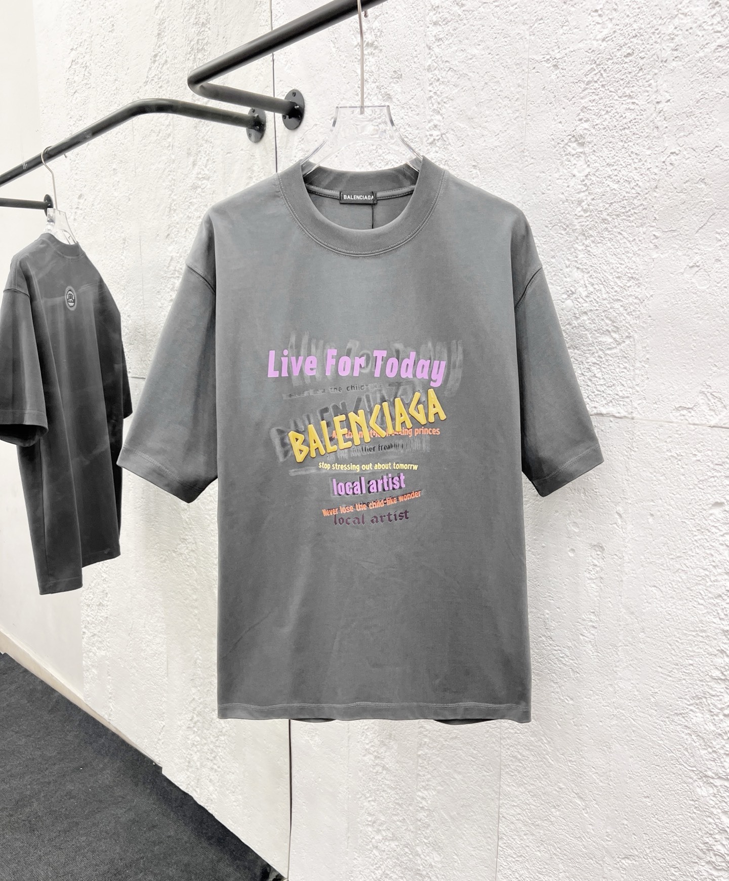 バレンシアガ「Balenciaga」ハイネックプレミアムコットン半袖Tシャツ
