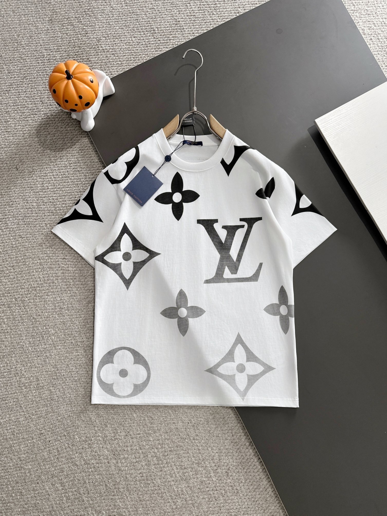 ルイ・ヴィトン「Louis Vuitton」ハイネックプレミアムコットン半袖Tシャツ