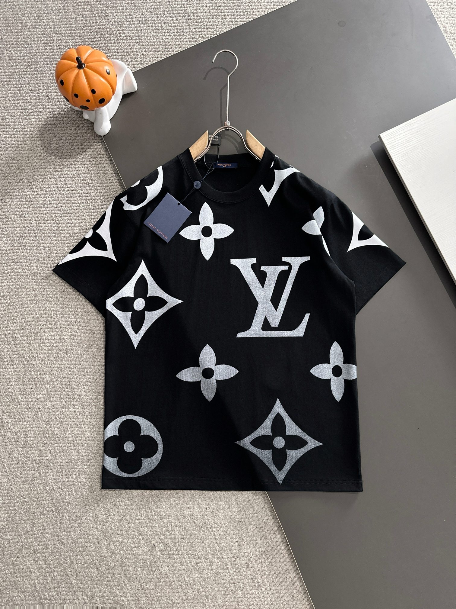 ルイ・ヴィトン「Louis Vuitton」ハイネックプレミアムコットン半袖Tシャツ