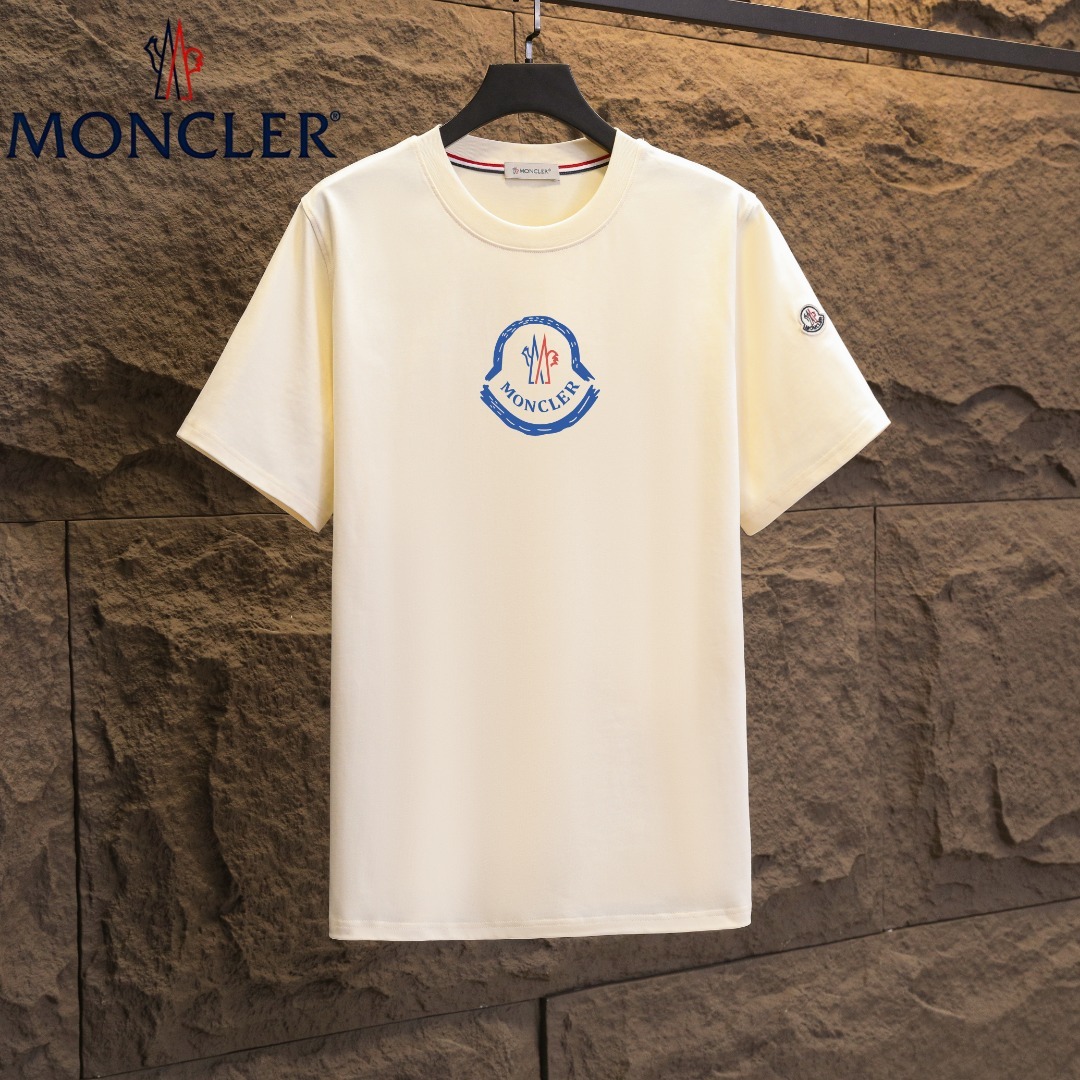 モンクレール「モンクレール」ミニマル ロゴ クルーネックTシャツ-ISETAN PRESTIGE CURATED
