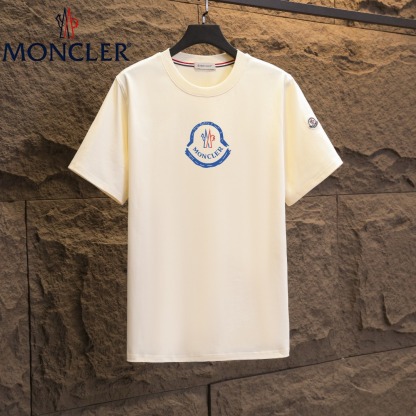 モンクレール「モンクレール」ミニマル ロゴ クルーネックTシャツ-ISETAN PRESTIGE CURATED