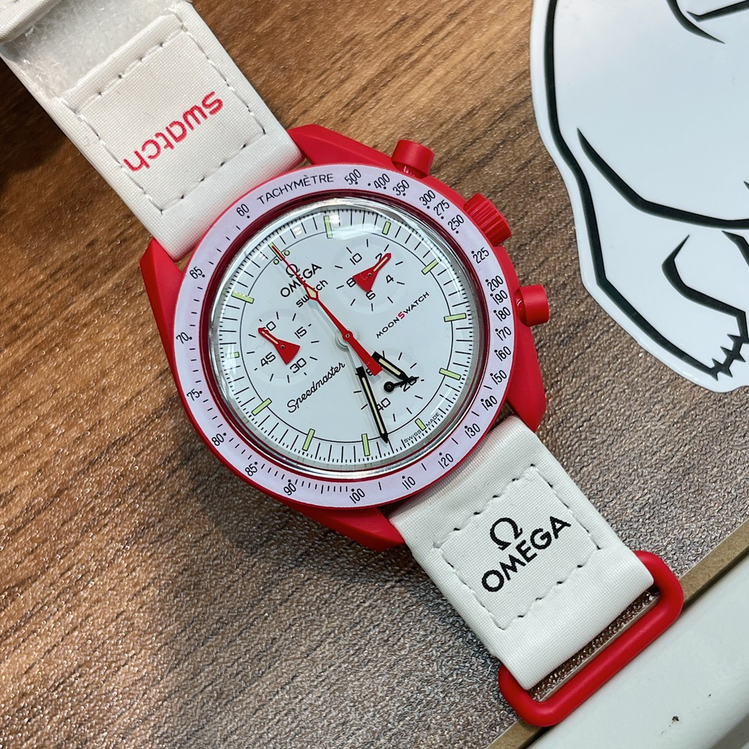 スウォッチ「Swatch」OMEGA BIOCERAMICMoonSwatchコレクション  腕時計42MM