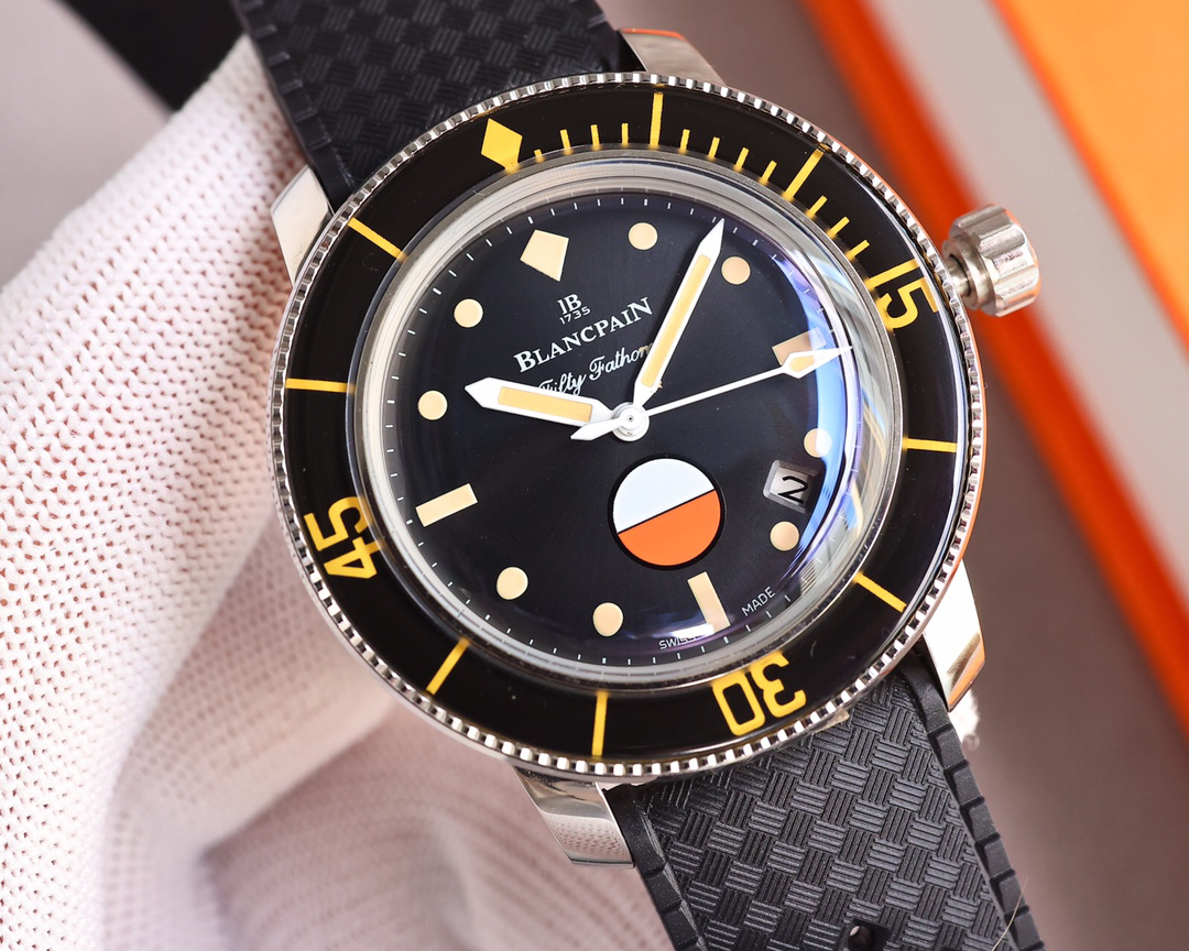 ブランパン「Blancpain」フィフティ・ファゾム「No Radiations」限定版自動巻きダイバーズウォッチ40.3mm