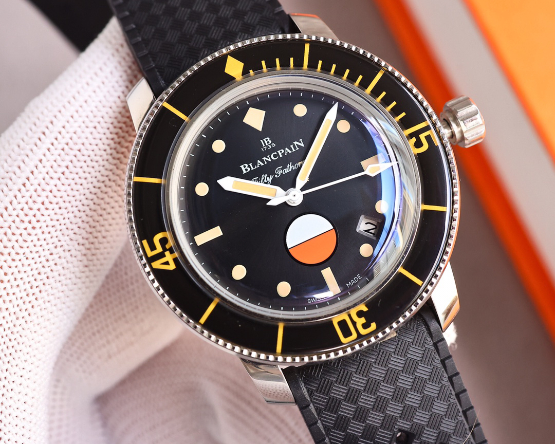 ブランパン「Blancpain」フィフティ・ファゾム「No Radiations」限定版自動巻きダイバーズウォッチ40.3mm