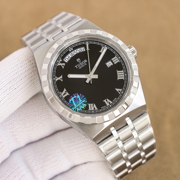 チューダー「Tudor」ブラックベイ シリーズメンズウォッチ41MM