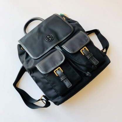 トリー バーチ「Tory Burch」TB パッチワークレザータグ バックパック