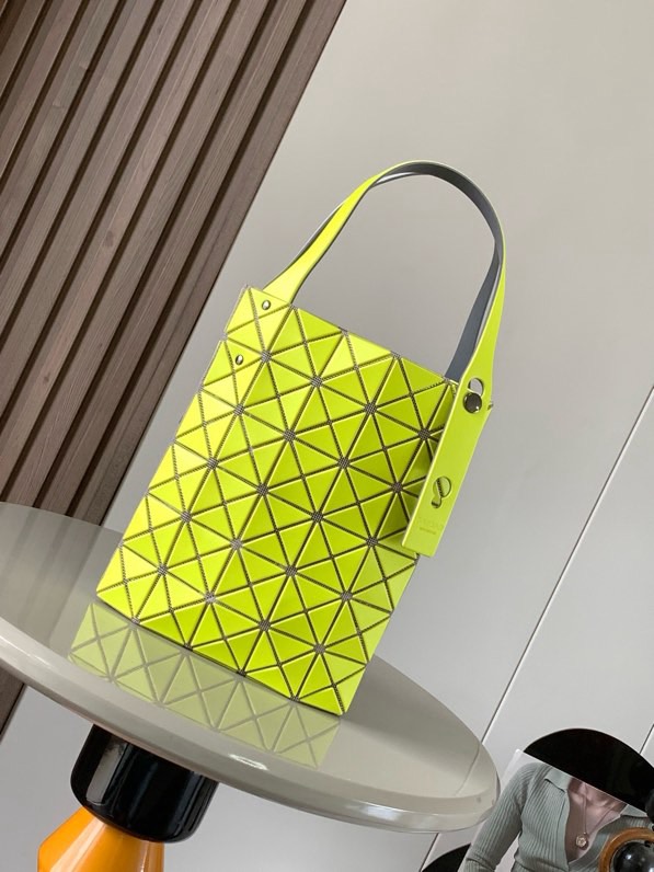 イッセイ・ミヤケ「Issey Miyake」   DUO ツインスター トートバッグ