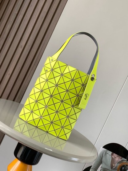 イッセイ・ミヤケ「Issey Miyake」   DUO ツインスター トートバッグ