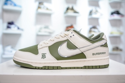 「コラボモデル」Burberry x NikeSB ダンク ロー ボーバリー コラボ 低帮スニーカー