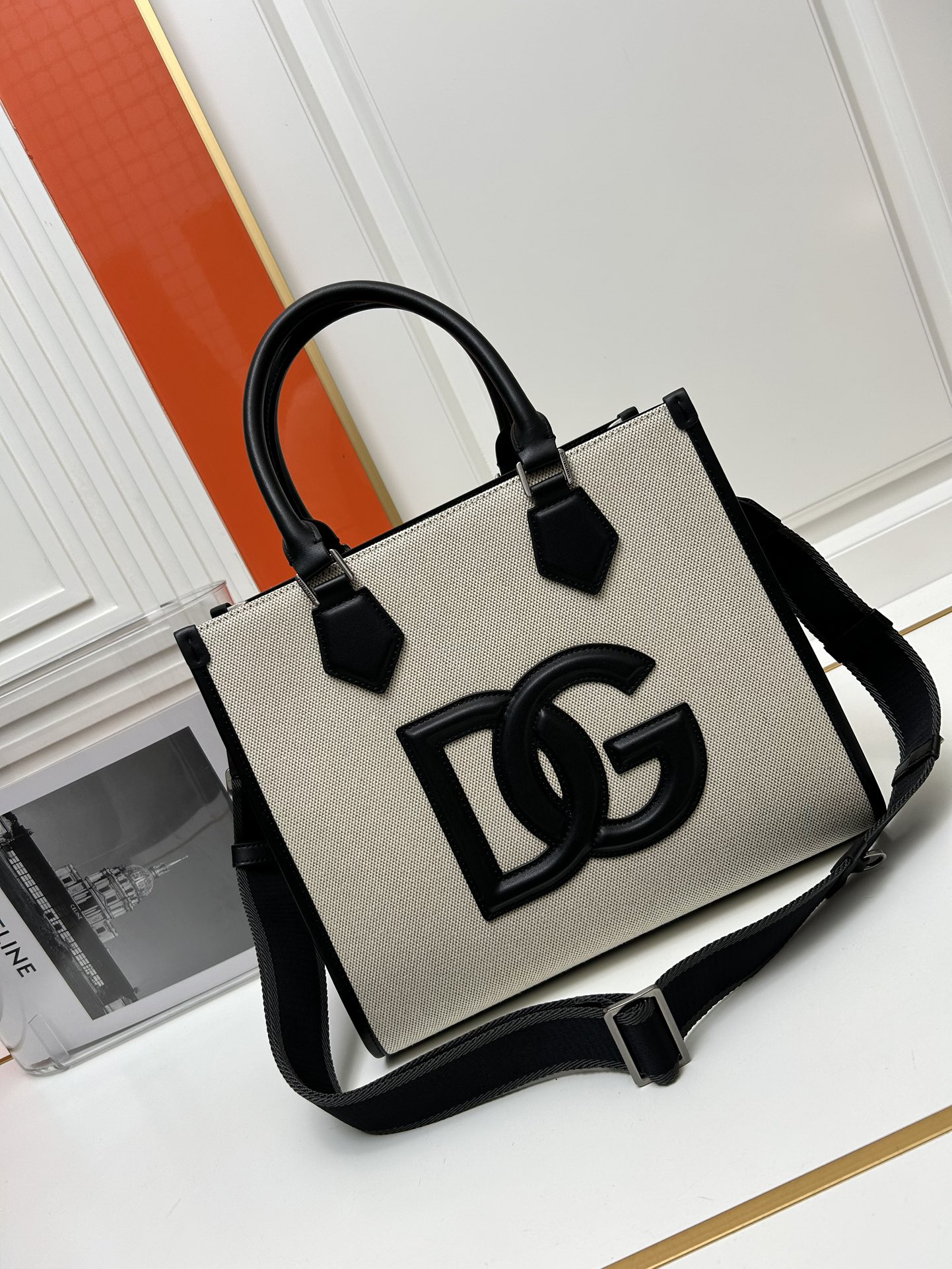 ドルチェ・アンド・ガッバーナ「D&G」キャンバス&レザー トートバッグ