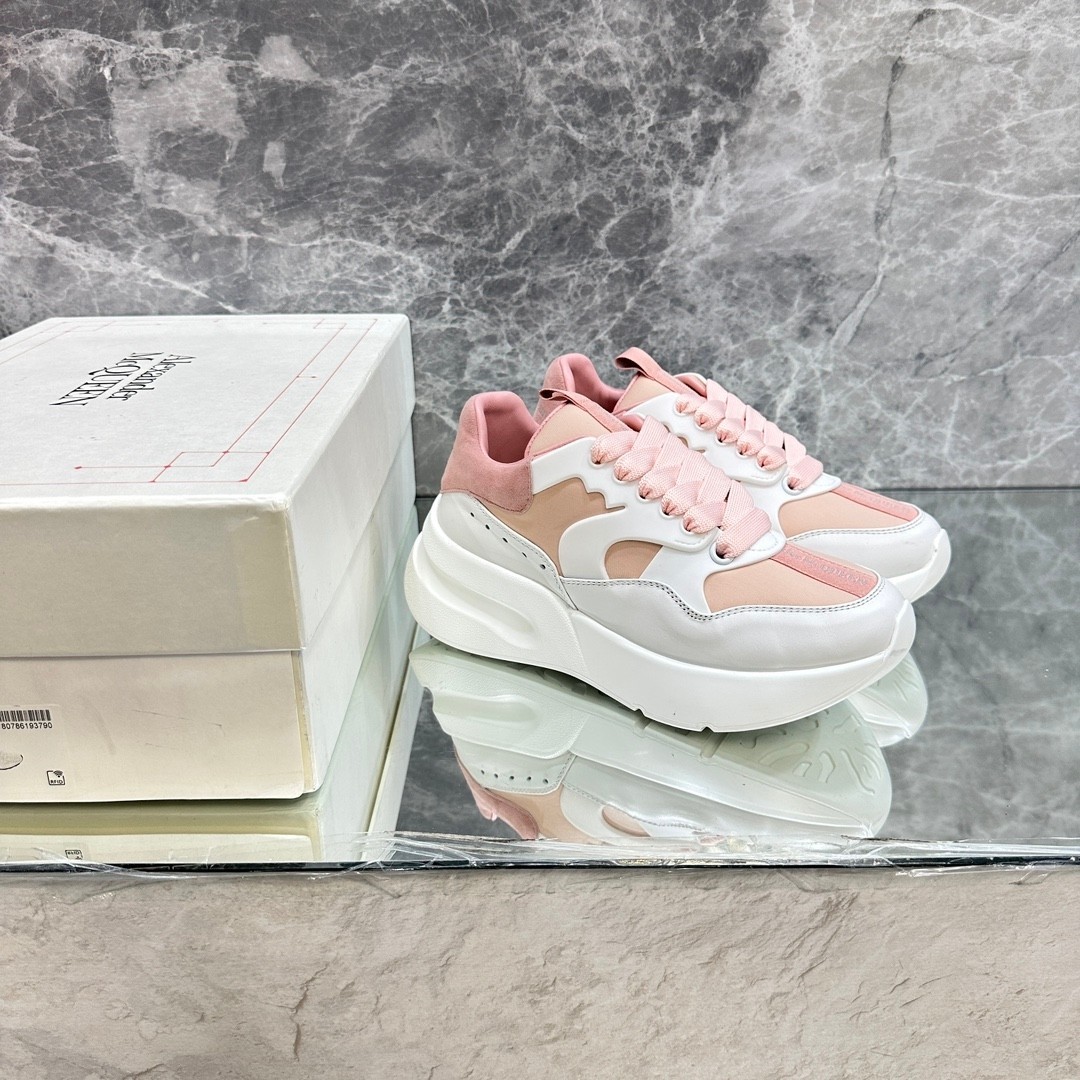 アレキサンダー・マックイーン［Alexander McQueen］Oversized Sneaker "Blue Crocodile" スニーカー