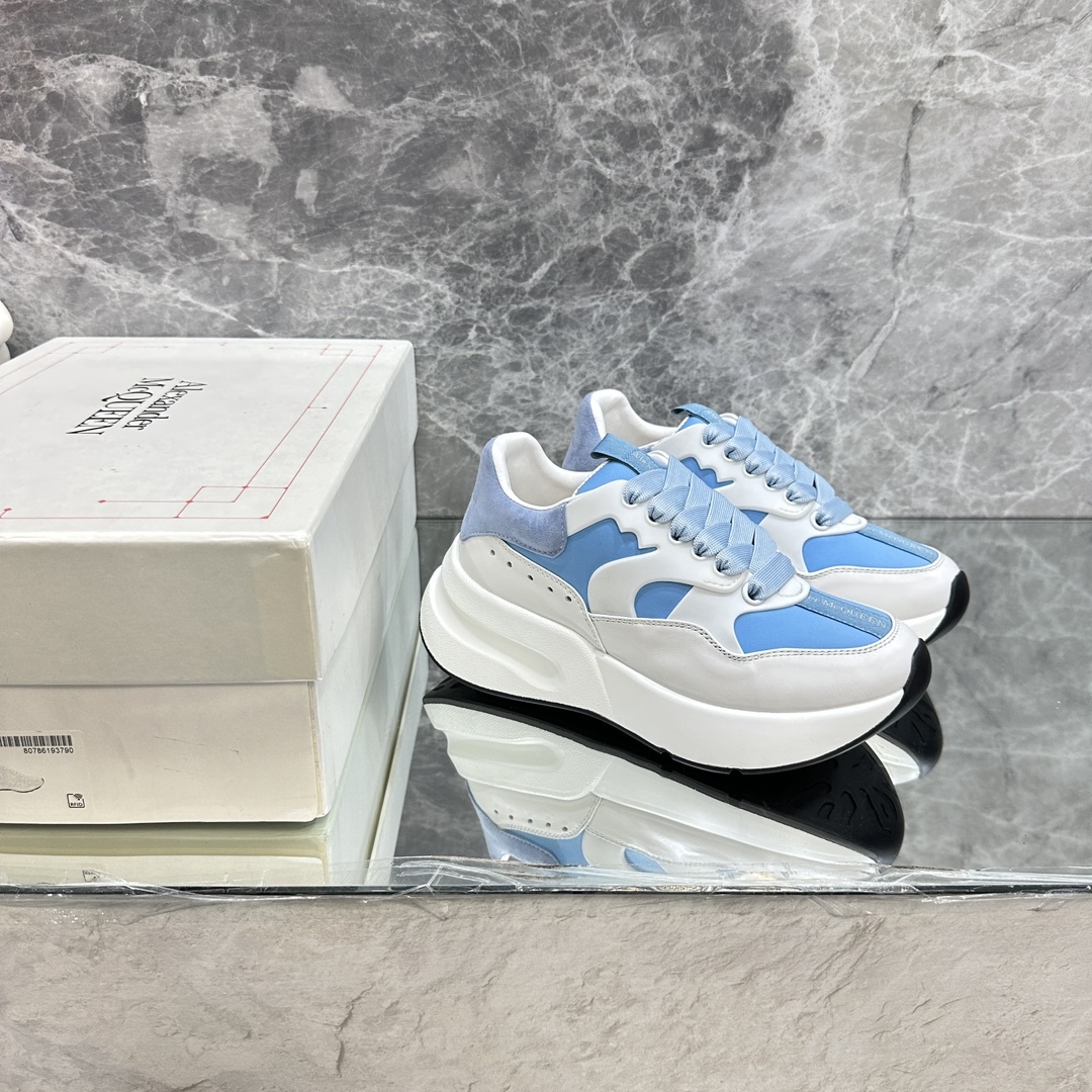 アレキサンダー・マックイーン［Alexander McQueen］Oversized Sneaker "Blue Crocodile" スニーカー