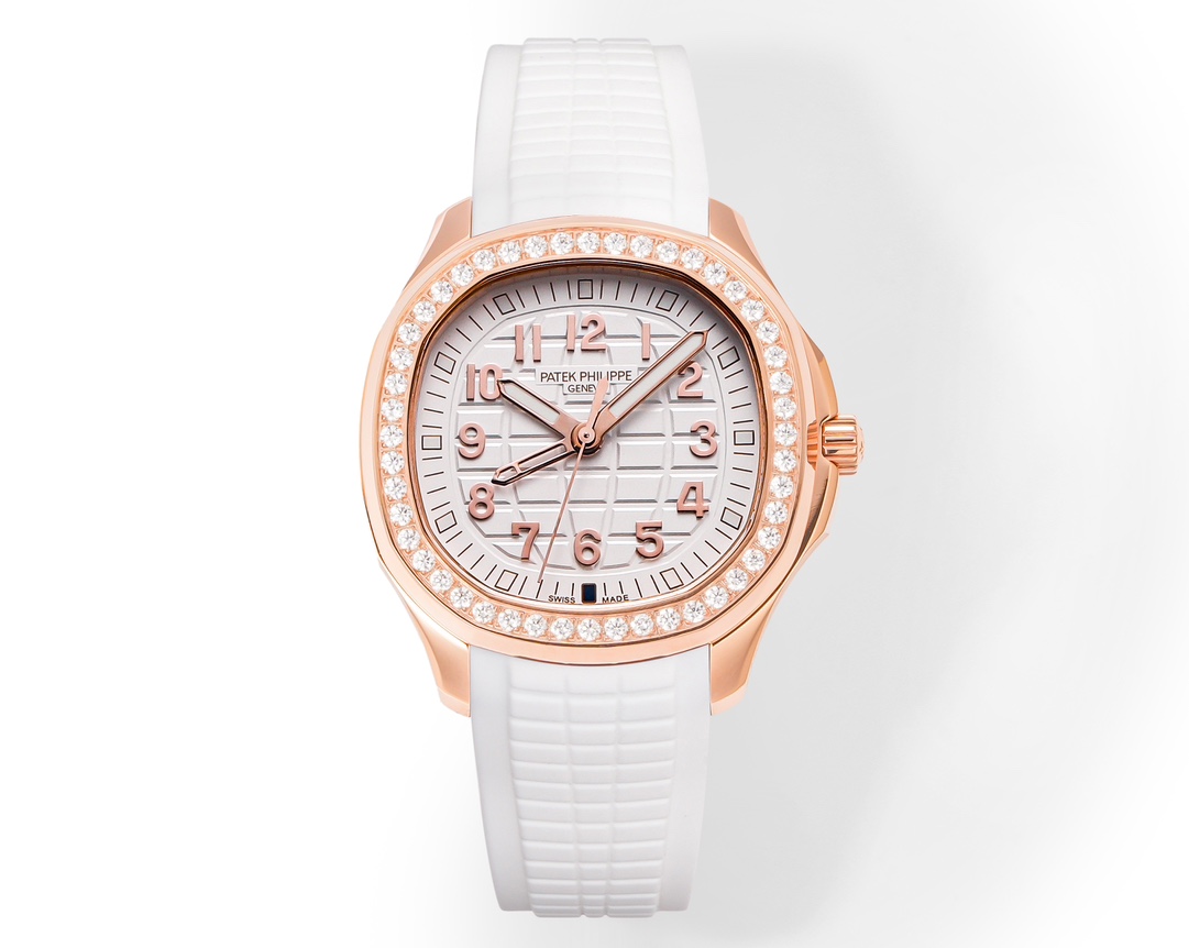 パテック フィリップ「Patek Philippe」アクアノート ルーチェ 5268-001