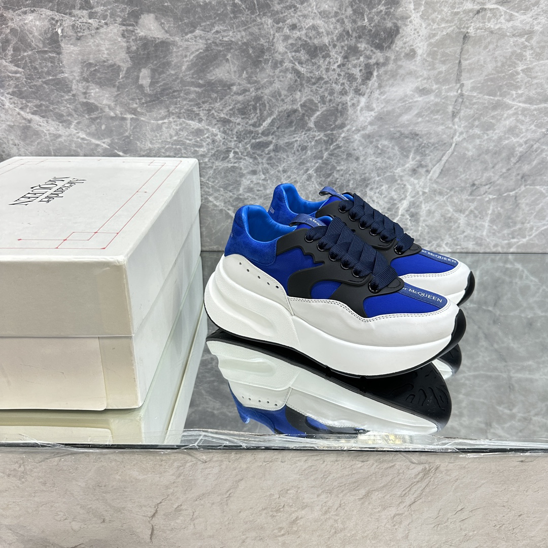 アレキサンダー・マックイーン［Alexander McQueen］Oversized Sneaker "Blue Crocodile" スニーカー