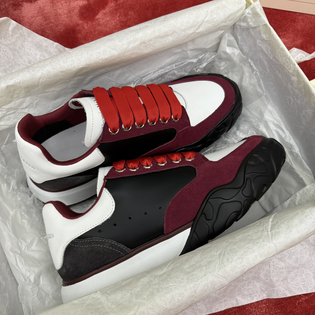 アレキサンダー・マックイーン［Alexander McQueen］Oversized Sneaker "Silk Gloss Leather" スニーカー