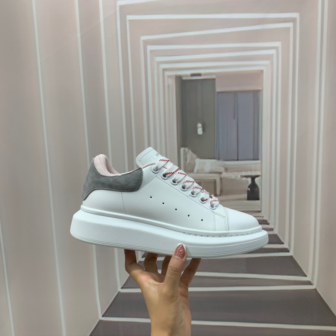 アレキサンダー・マックイーン［Alexander McQueen］Oversized Sneaker "Premium Calf Lining" スニーカー