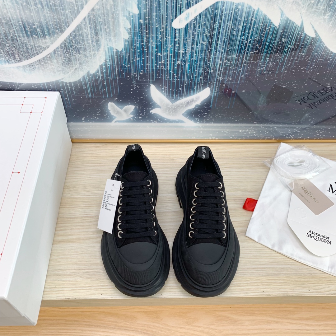 アレキサンダー・マックイーン［Alexander McQueen］Oversized Sneaker スニーカー