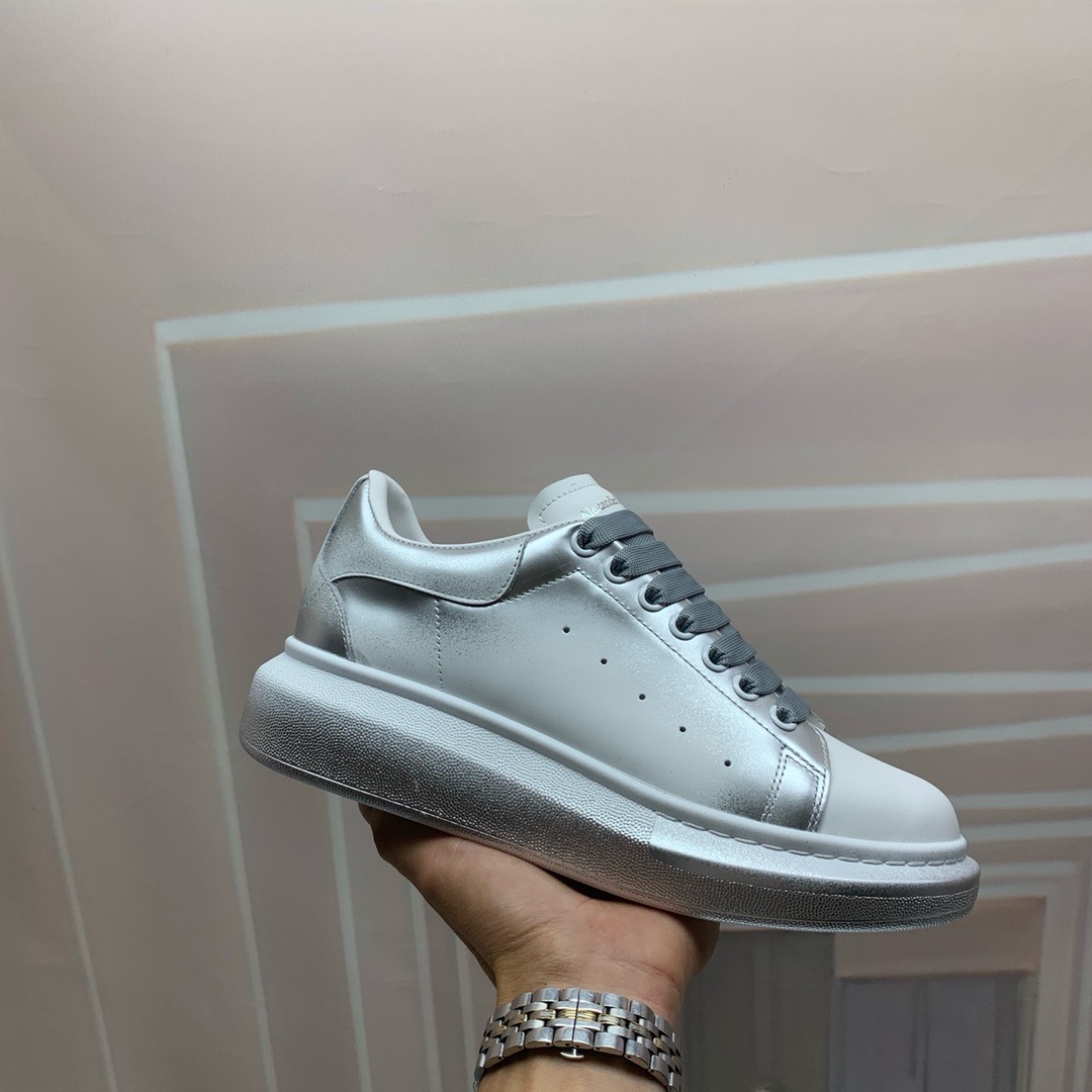 アレキサンダー・マックイーン［Alexander McQueen］Oversized Sneaker スニーカー