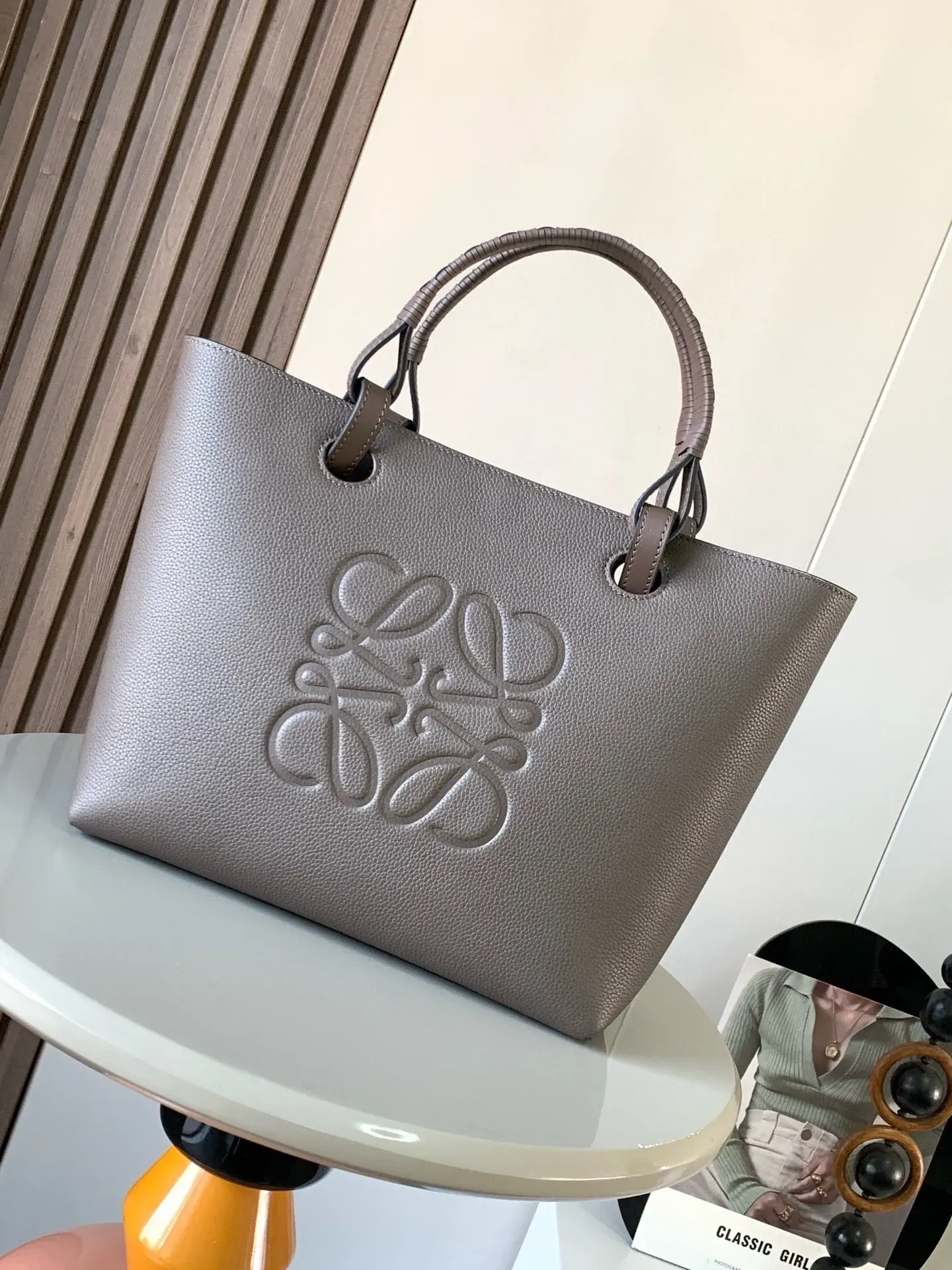 ロエベ「LOEWE」Anagram Tote アナグラム バッグ