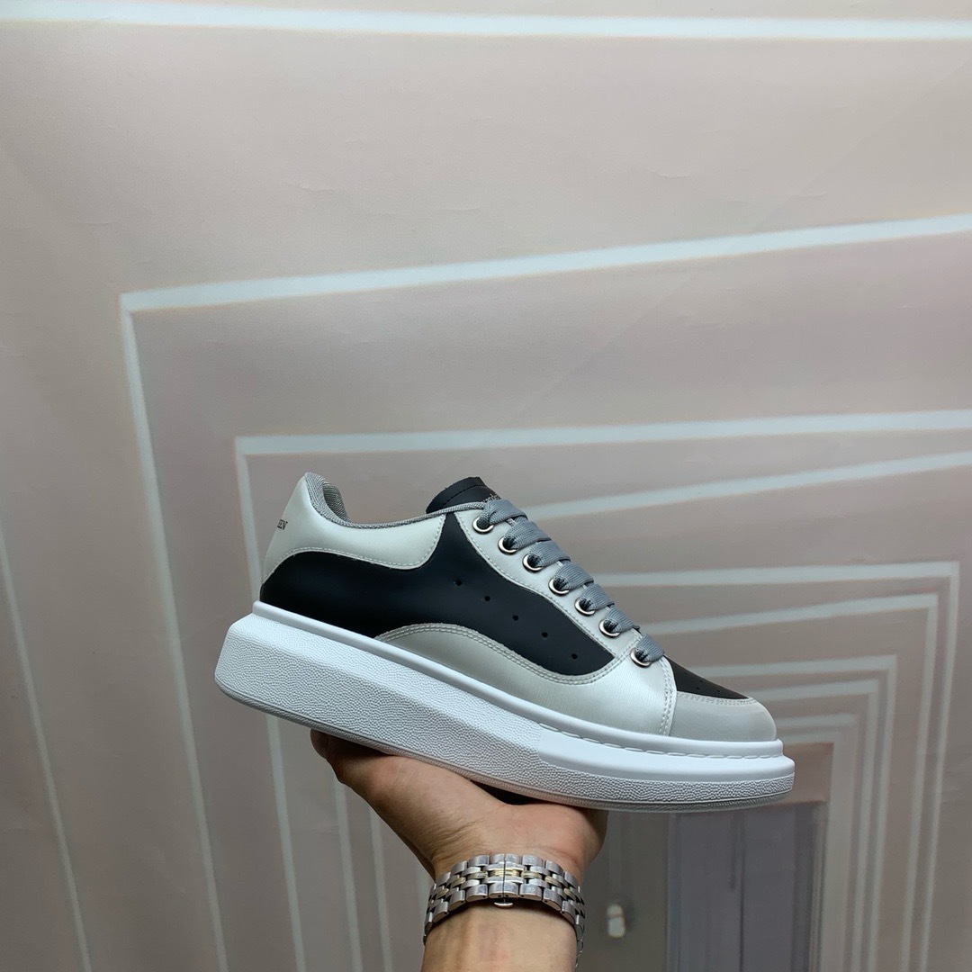 アレキサンダー・マックイーン［Alexander McQueen］Oversized Sneaker スニーカー