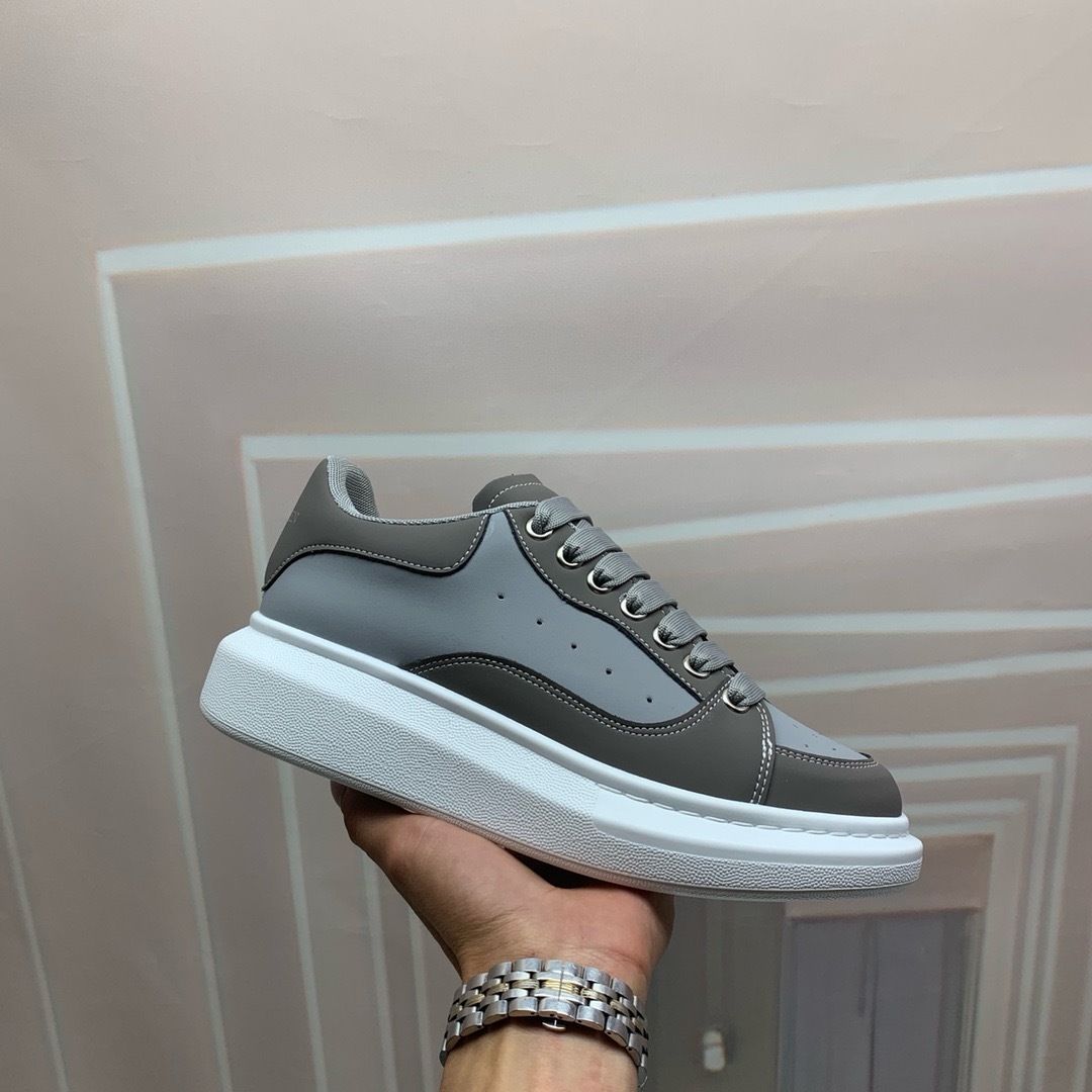 アレキサンダー・マックイーン［Alexander McQueen］Oversized Sneaker スニーカー