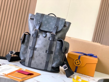 ルイ・ヴィトン「Louis Vuitton」クリストファー PM/MM