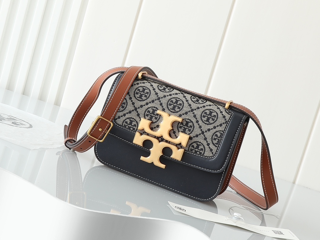 セリーヌ「Celine」ELEANOR モノグラム レザー ショルダーバッグ