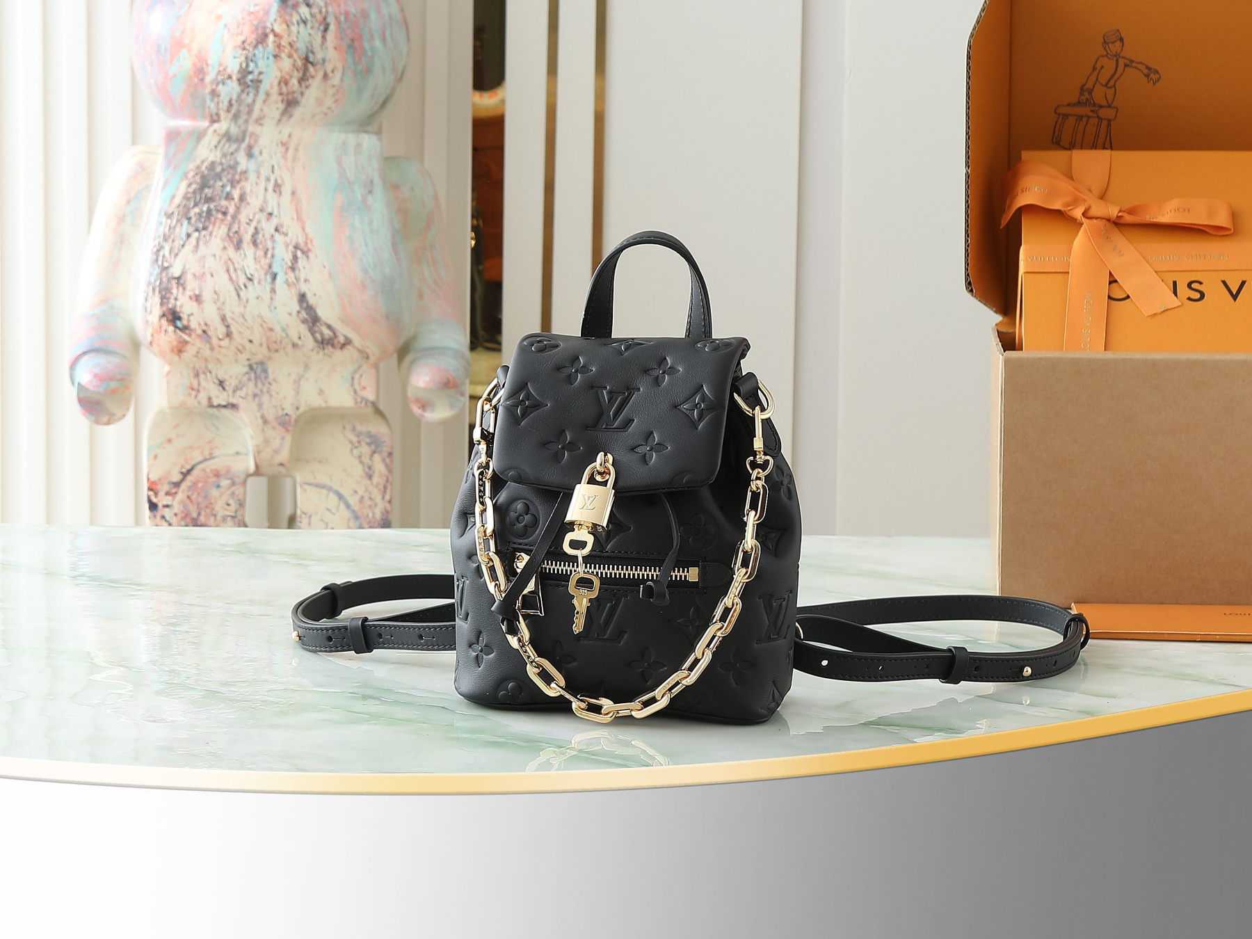 ルイ・ヴィトン「Louis Vuitton」COUSSIN BACKPACK ミニバッグ