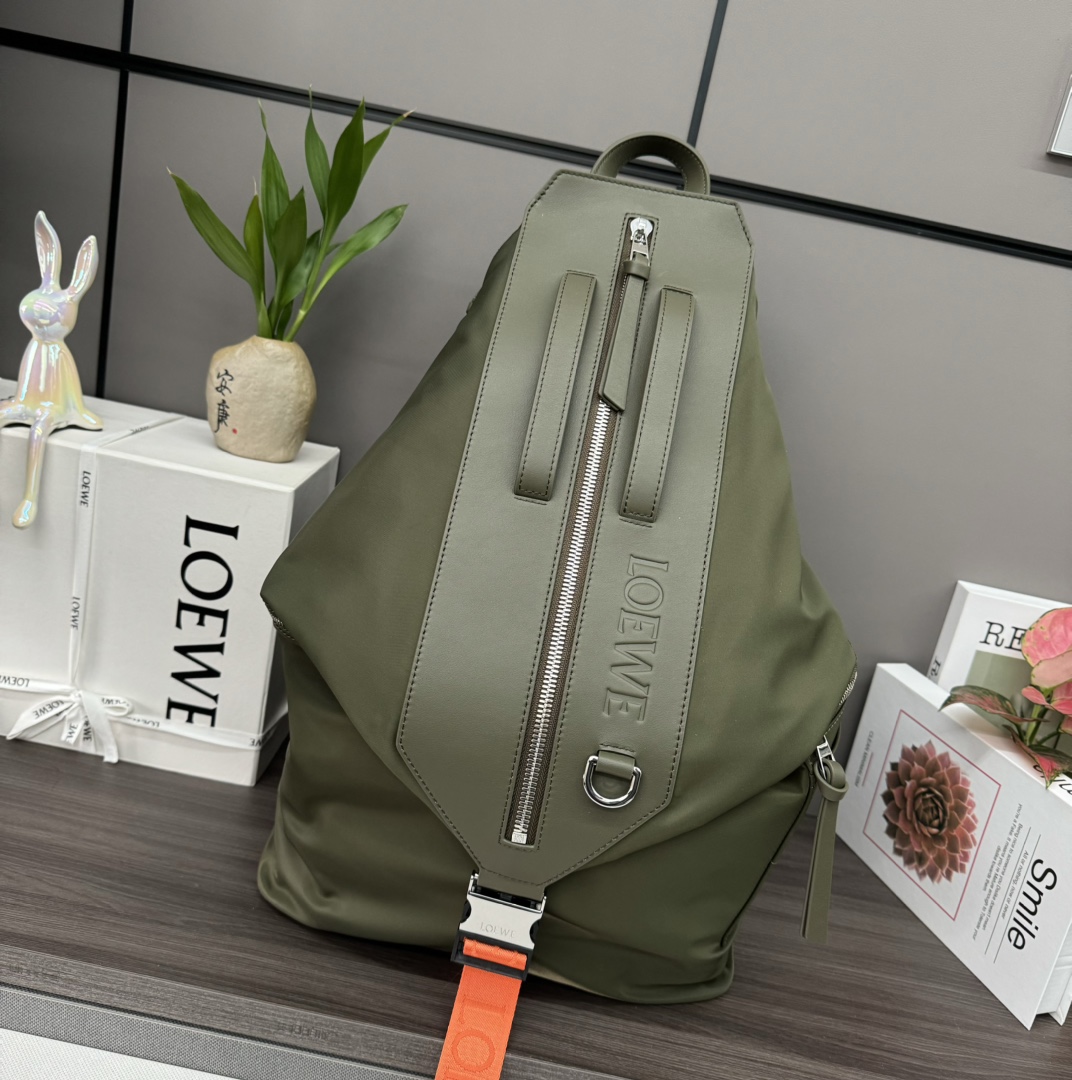 ロエベ「Loewe」Flex バックパック