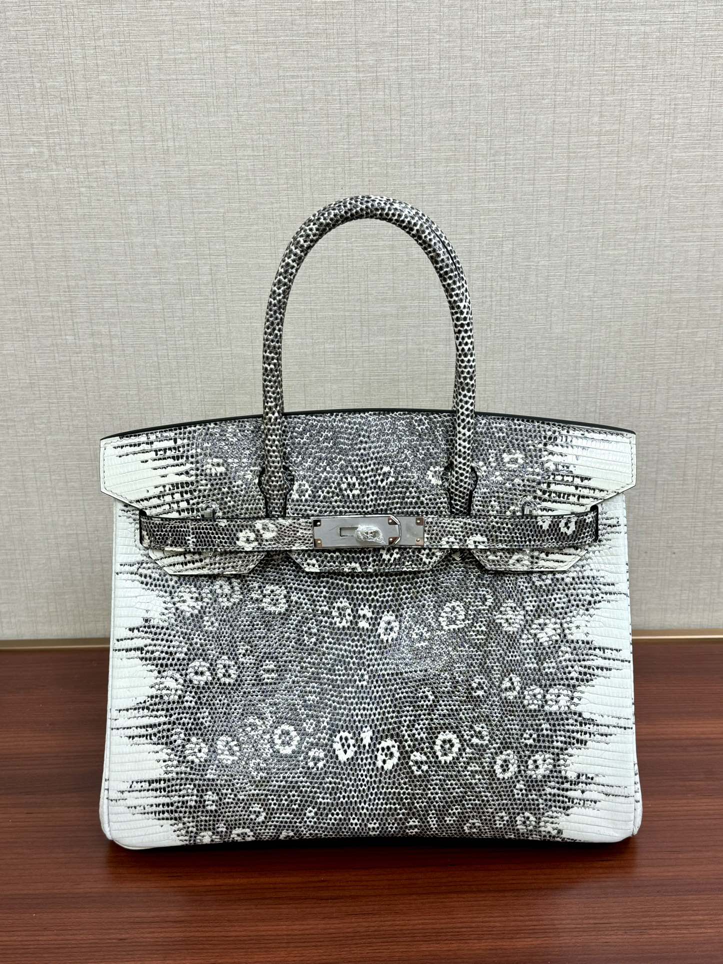 エルメス「Hermès」リザードレザー バッグ