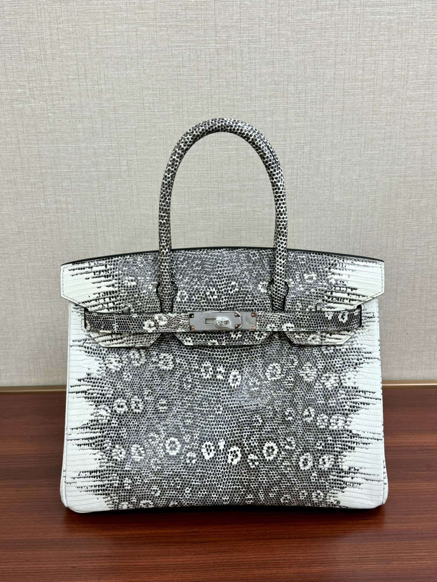 エルメス「Hermès」リザードレザー バッグ