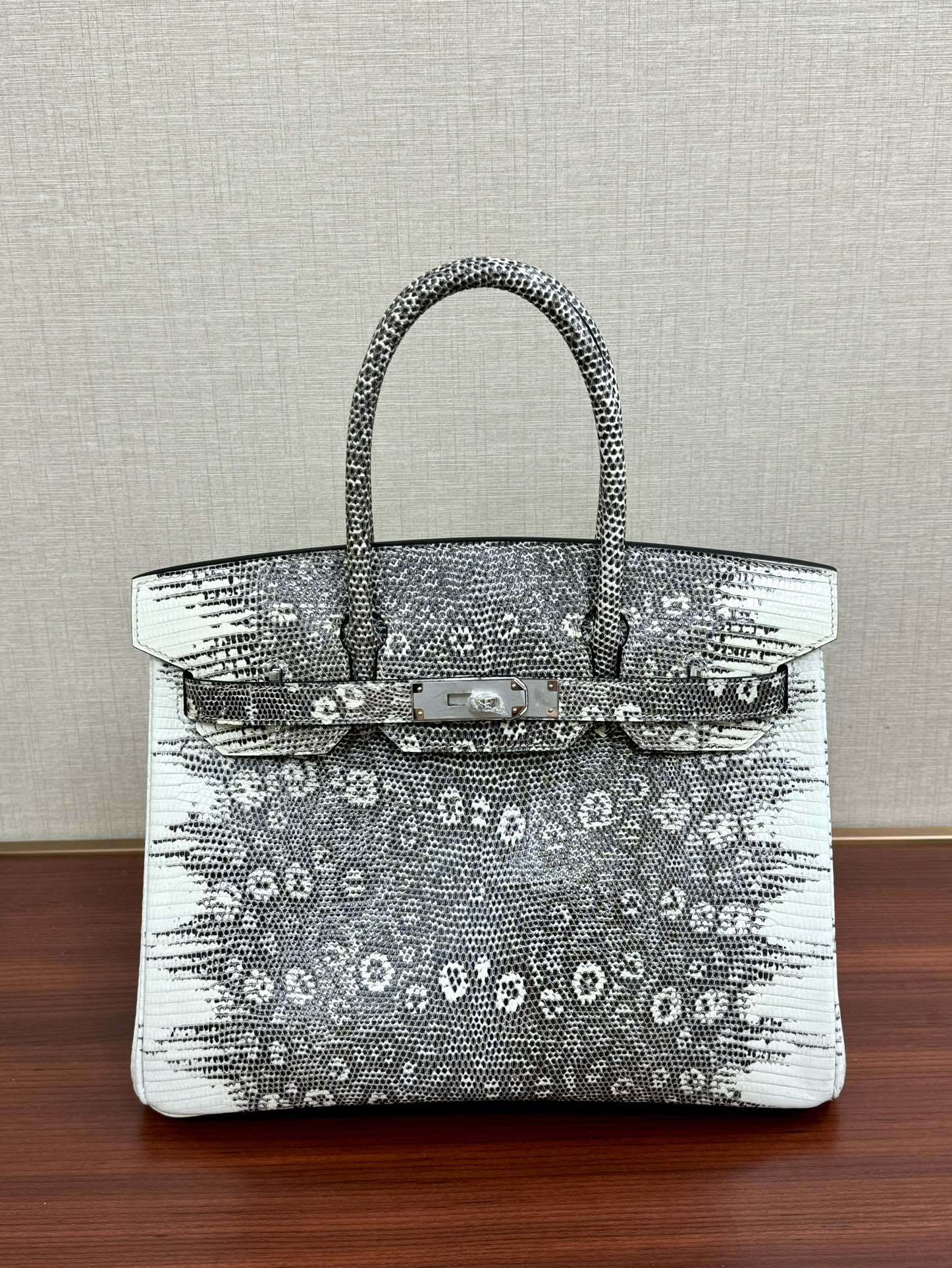 エルメス「Hermès」リザードレザー バッグ