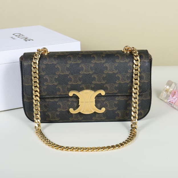 セリーヌ「Celine」 トリアンフ チェーンショルダーバッグ