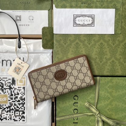 グッチ「Gucci」シグネチャー レザー ウェブ ジップアラウンドウォレット