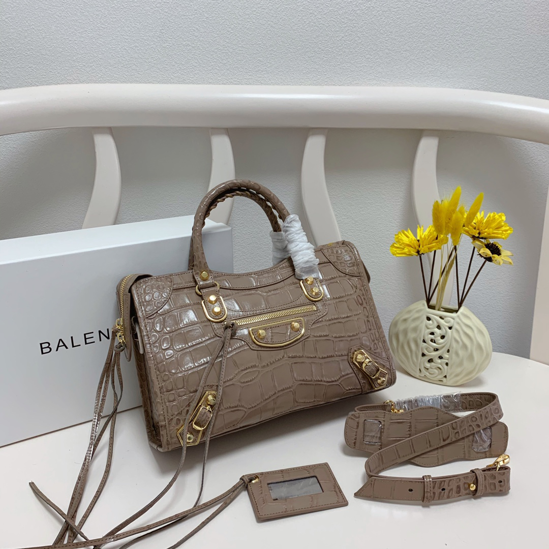 バレンシアガ「Balenciaga」Hourglass クロコダイルエンボス レザーバッグ