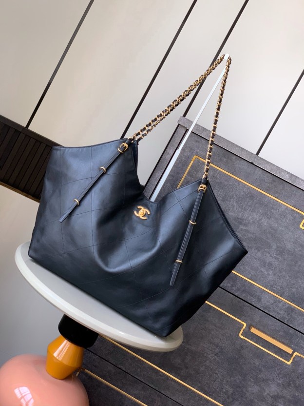 シャネル「Chanel」25S トートバッグ GDコラボレーション レディース ラージサイズ