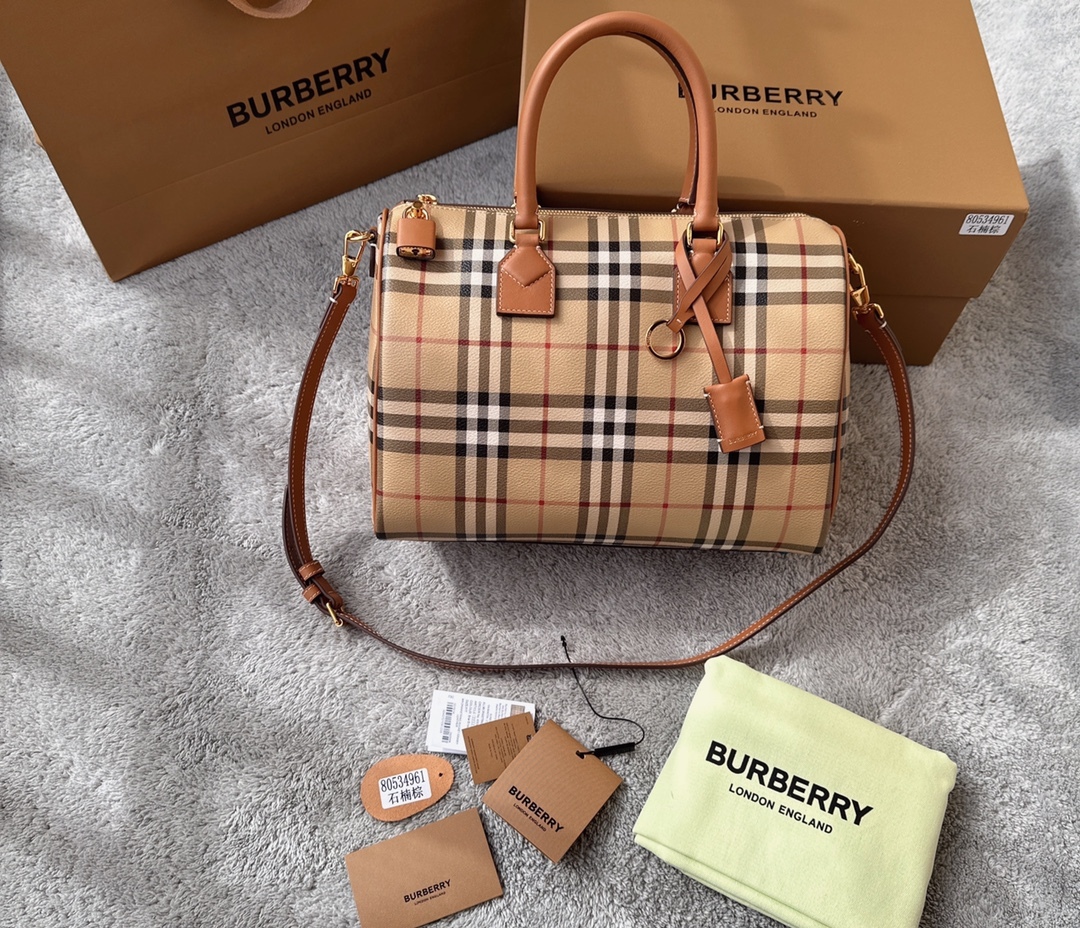 バーバリー「Burberry」Vintage Check Boston Bag